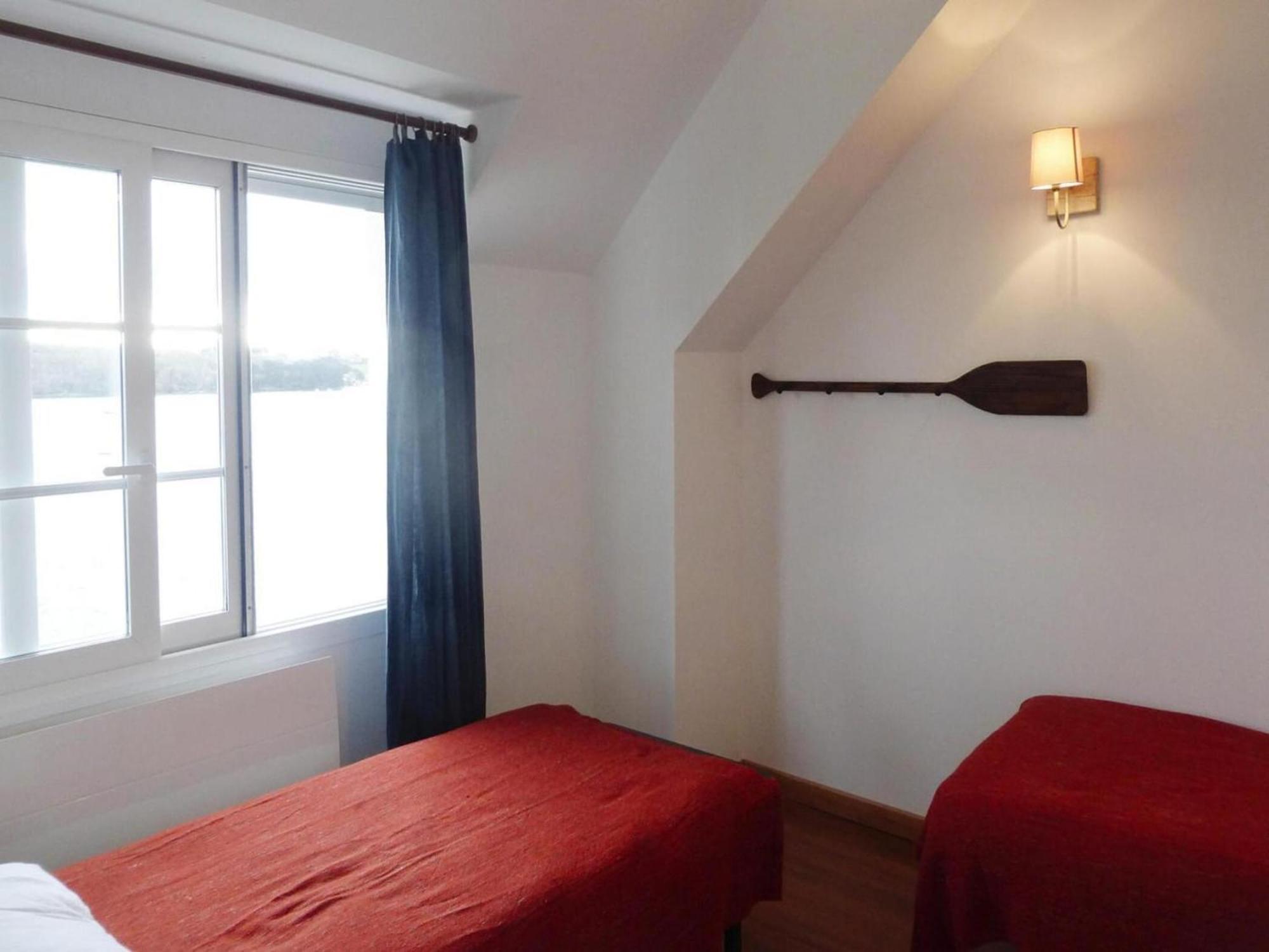 Pretty Breton Holiday Home In A Top Location Plougasnou Luaran gambar